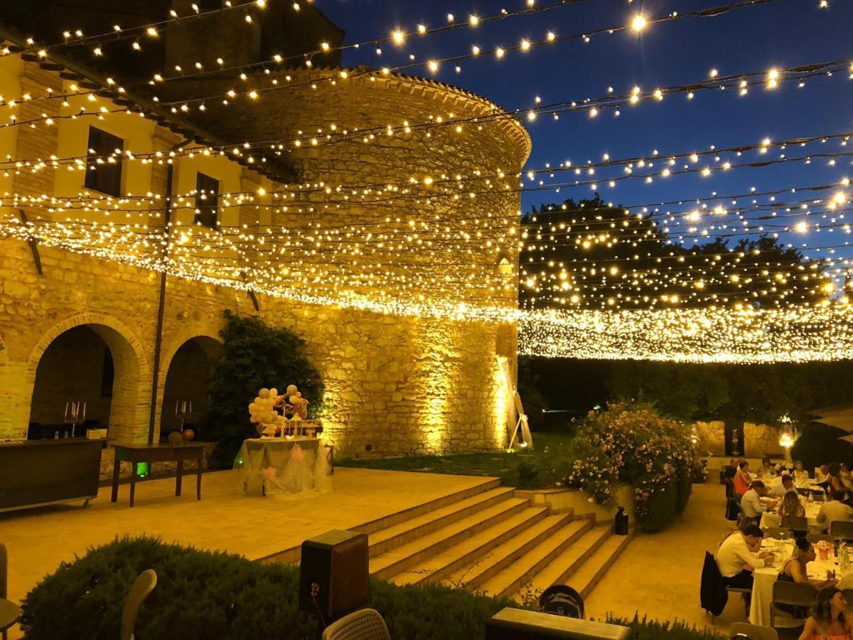 Chiesatonda Resort Spello Exterior foto